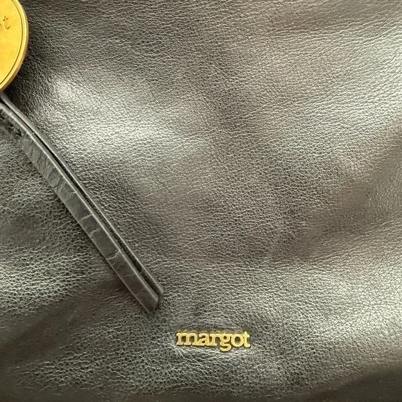 Margot NY 10x9 Black Crossbody Bag - Picture 4 of 11